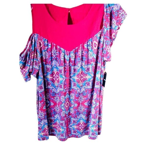 TORRID NEW  Plus Size Super Soft Crew Neck Eyelet Yoke Cold Shoulder Top. - Picture 10 of 16